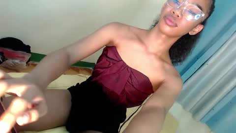 Snapshot of selfsuckercum69 chatting on January 7, 2025, 10:30 pm Jessy online show from January 7, 2025, 10:30 pm