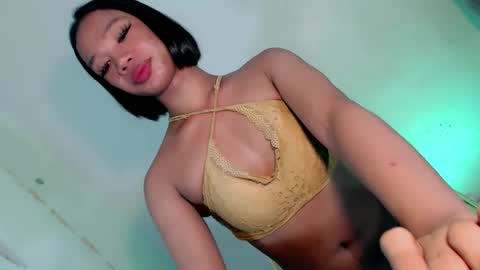 Snapshot of selfsuckercum69 chatting on September 10, 2025, 9:20 am Jessy online show from September 10, 2025, 9:20 am