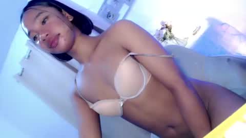 Snapshot of selfsuckercum69 chatting on October 2, 2025, 3:13 am Jessy online show from October 2, 2025, 3:13 am