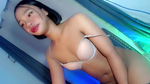 Snapshot of selfsuckercum69 chatting on October 6, 2025, 4:32 am Jessy online show from October 6, 2025, 4:32 am