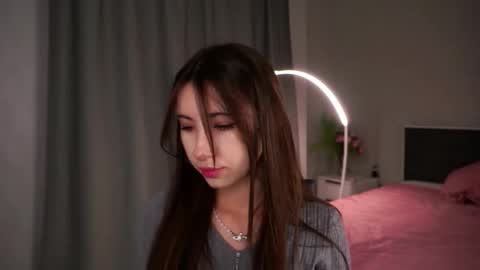 Snapshot of selinadiercks chatting on November 23, 2025, 3:23 pm Elizabeth online show from November 23, 2025, 3:23 pm