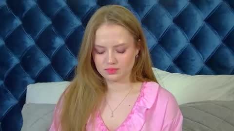 SelinSwarovski online show from February 4, 2026, 5:30 pm