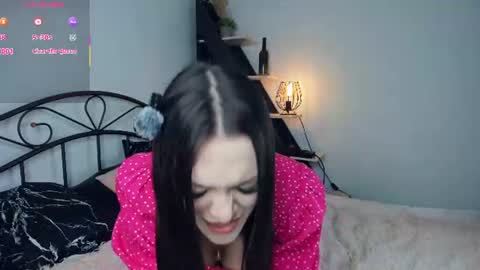 Julia online show from June 15, 2026, 7:10 am