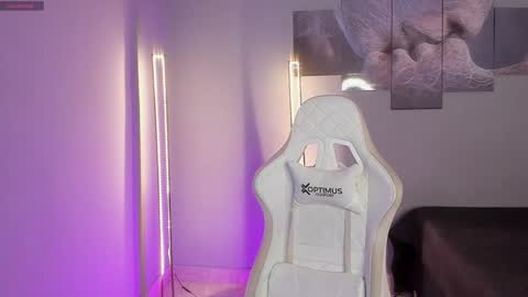 Selyn online show from December 12, 2024, 12:55 pm