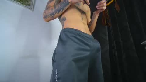 sem_alas online show from September 10, 2025, 11:16 pm