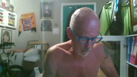 Snapshot of semajstretsa chatting on June 13, 2026, 9:57 pm frederick online show from June 13, 2026, 9:57 pm