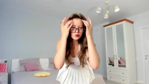 Ami online show from October 27, 2025, 9:35 am