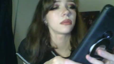 Snapshot of sendforesme chatting on March 8, 2025, 4:01 am goddess esme  online show from March 8, 2025, 4:01 am