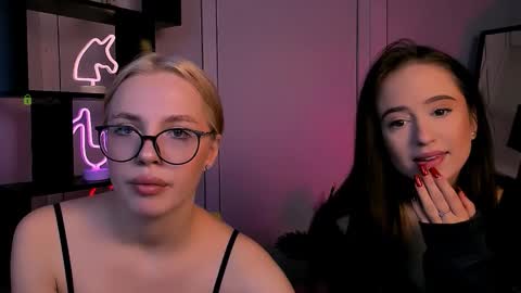 Snapshot of sendi_cais chatting on October 23, 2025, 8:35 am Sendi online show from October 23, 2025, 8:35 am