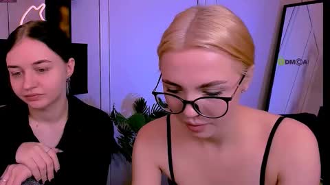 Snapshot of sendi_cais chatting on October 27, 2025, 9:46 am Sendi online show from October 27, 2025, 9:46 am