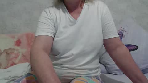 Snapshot of seniorita333 chatting on February 3, 2025, 7:07 am Lenna online show from February 3, 2025, 7:07 am