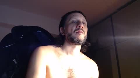Snapshot of senorneby chatting on March 11, 2026, 6:47 pm senorneby online show from March 11, 2026, 6:47 pm