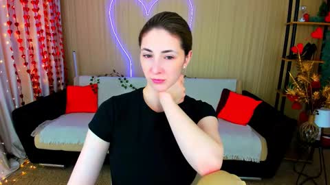 sensitiveheartt online show from March 24, 2026, 11:15 am