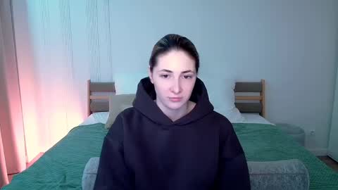 Snapshot of sensitiveheartt chatting on April 22, 2026, 7:59 pm sensitiveheartt online show from April 22, 2026, 7:59 pm