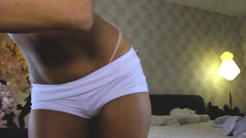 Snapshot of sensual_giaa chatting on January 4, 2025, 7:45 am Gia online show from January 4, 2025, 7:45 am