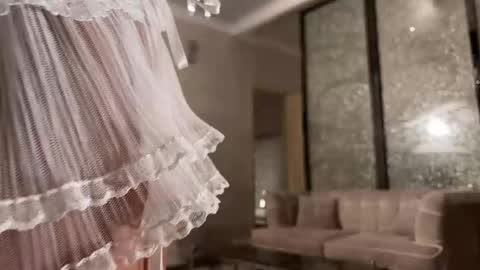 Gia online show from November 19, 2025, 2:50 pm