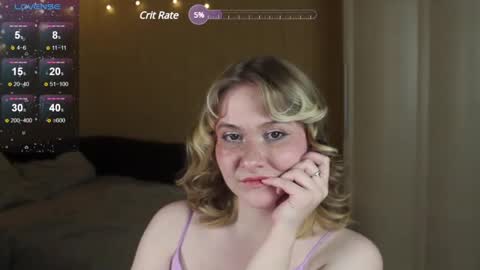 Snapshot of sensual_girrrl chatting on December 8, 2024, 10:47 pm Ilona online show from December 8, 2024, 10:47 pm