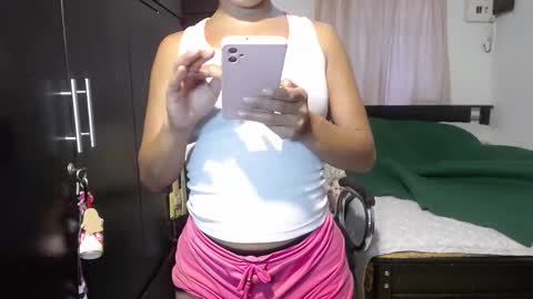 Snapshot of sensual_natalie chatting on January 22, 2025, 10:15 pm sensual_natalie online show from January 22, 2025, 10:15 pm
