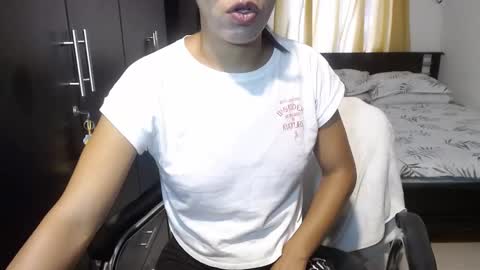 Snapshot of sensual_natalie chatting on February 10, 2025, 3:32 pm sensual_natalie online show from February 10, 2025, 3:32 pm