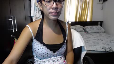 Snapshot of sensual_natalie chatting on February 11, 2025, 6:44 pm sensual_natalie online show from February 11, 2025, 6:44 pm
