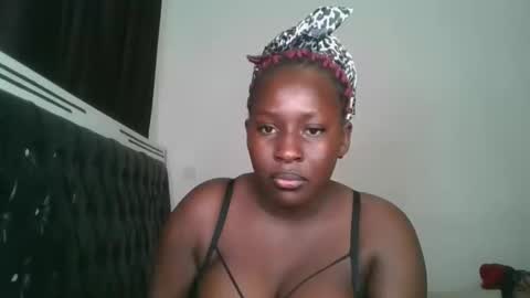 Snapshot of sensual_ria chatting on May 27, 2026, 6:16 pm sensual_ria online show from May 27, 2026, 6:16 pm