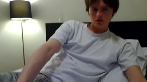 Cam online show from January 14, 2026, 12:38 am