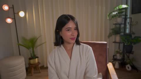 Maria- OF sensual bee online show from December 19, 2024, 10:32 pm