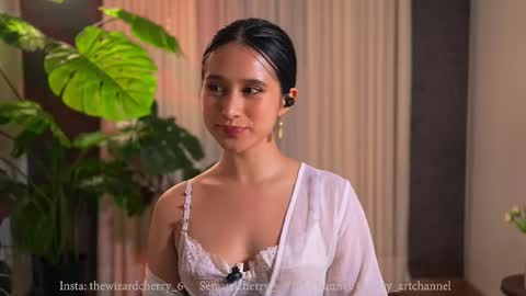 Maria- OF sensual bee online show from April 30, 2026, 12:39 am