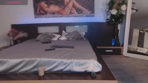 Snapshot of sensualhallie chatting on November 27, 2025, 7:38 pm Hallie online show from November 27, 2025, 7:38 pm