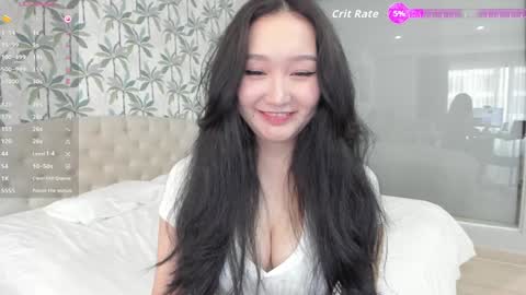 Aya online show from September 8, 2025, 11:04 pm