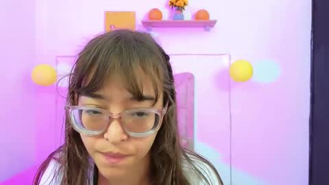 serafina_ online show from January 13, 2025, 12:56 pm