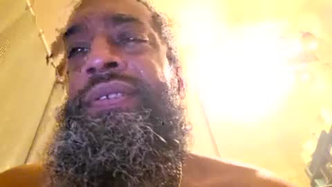 Snapshot of serani02 chatting on June 15, 2026, 12:18 pm Serani online show from June 15, 2026, 12:18 pm