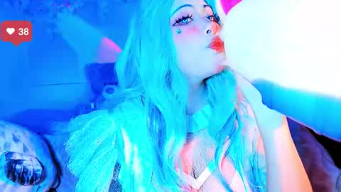 Snapshot of seraphine23_ chatting on February 1, 2026, 12:31 am seraphine online show from February 1, 2026, 12:31 am