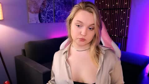 Snapshot of serena_johnsons chatting on March 4, 2026, 7:25 am Serena online show from March 4, 2026, 7:25 am