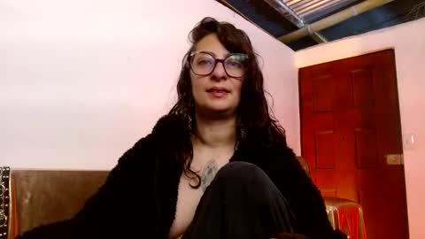 Serena Xyz online show from March 9, 2026, 6:34 pm