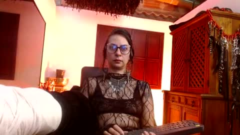 Serena Xyz online show from April 29, 2026, 5:30 pm