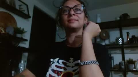 Snapshot of serena_xyz chatting on July 5, 2026, 8:54 am Serena Xyz online show from July 5, 2026, 8:54 am