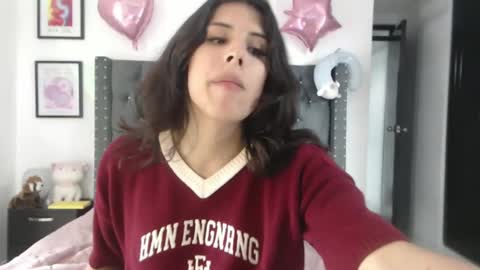 Snapshot of serenaroussee chatting on March 5, 2025, 7:17 pm sararoussee online show from March 5, 2025, 7:17 pm