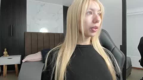 Serene online show from September 24, 2025, 12:41 pm