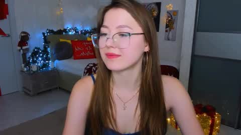 Ophelia online show from January 16, 2025, 1:25 pm