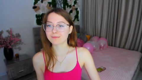 Ophelia online show from February 22, 2025, 1:11 am