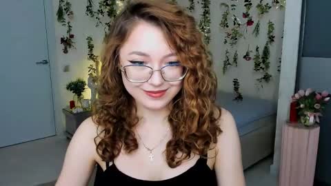 Ophelia online show from April 17, 2026, 12:30 pm