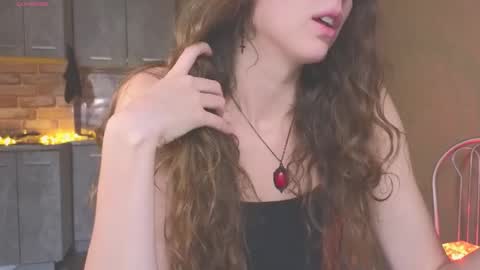 Hey Guys and Girls non-binary personalities  Im Sereta online show from October 16, 2025, 10:27 am