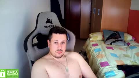 Snapshot of sergio95n chatting on May 5, 2026, 2:47 pm Pollos online show from May 5, 2026, 2:47 pm