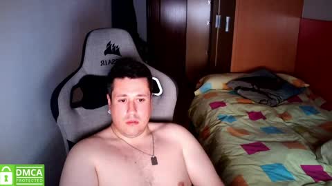 Snapshot of sergio95n chatting on May 13, 2026, 6:49 pm Pollos online show from May 13, 2026, 6:49 pm
