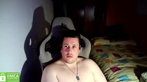 Snapshot of sergio95n chatting on May 16, 2026, 9:13 pm Pollos online show from May 16, 2026, 9:13 pm