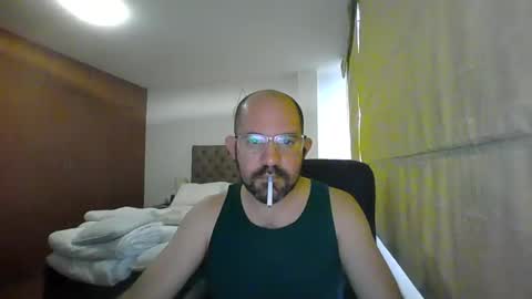 Snapshot of sergioruzafa80 chatting on December 30, 2024, 1:36 pm Sergio Russafa online show from December 30, 2024, 1:36 pm