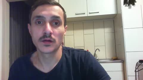 Snapshot of serhio27 chatting on February 16, 2025, 2:42 am meta23meta online show from February 16, 2025, 2:42 am