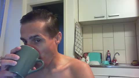 Snapshot of serhio27 chatting on October 5, 2025, 5:17 am meta23meta online show from October 5, 2025, 5:17 am