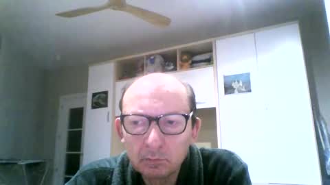 serrano49 online show from April 16, 2026, 2:23 am